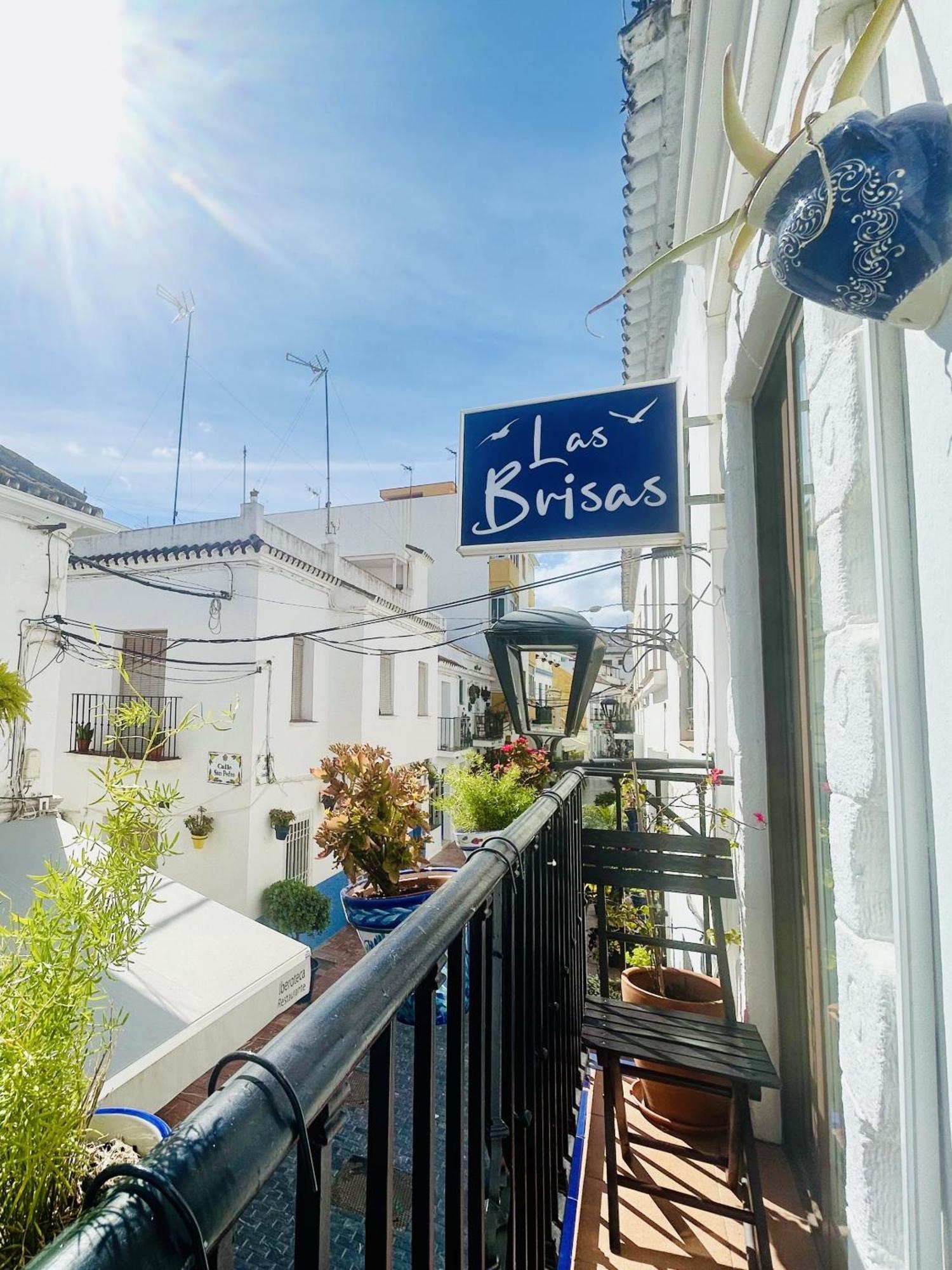 Las Brisas エステポナ 部屋 写真