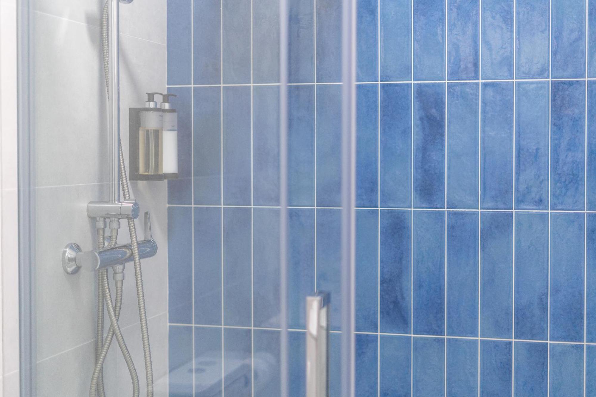 Las Brisas エステポナ 部屋 写真